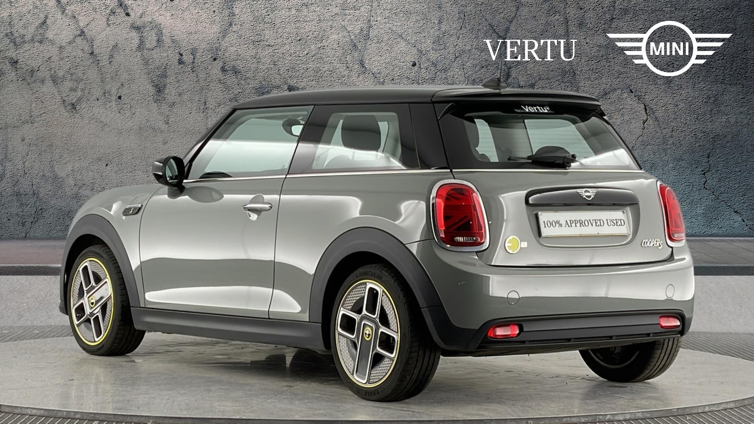 Used MINI Hatch 2022 for sale - 77462299: Photo 2