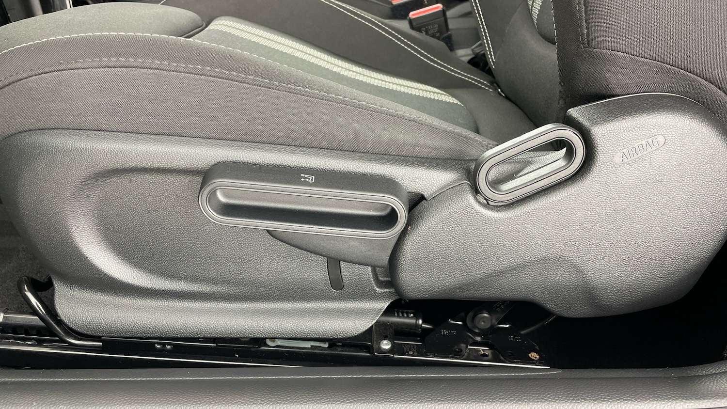 Used MINI Hatch 2022 for sale - 77462299: Photo 28