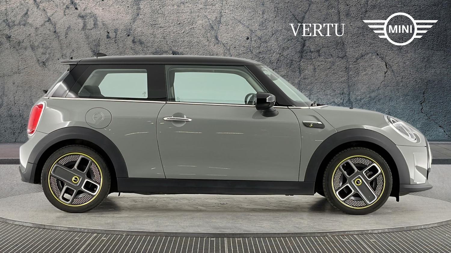 Used MINI Hatch 2022 for sale - 77462299: Photo 3