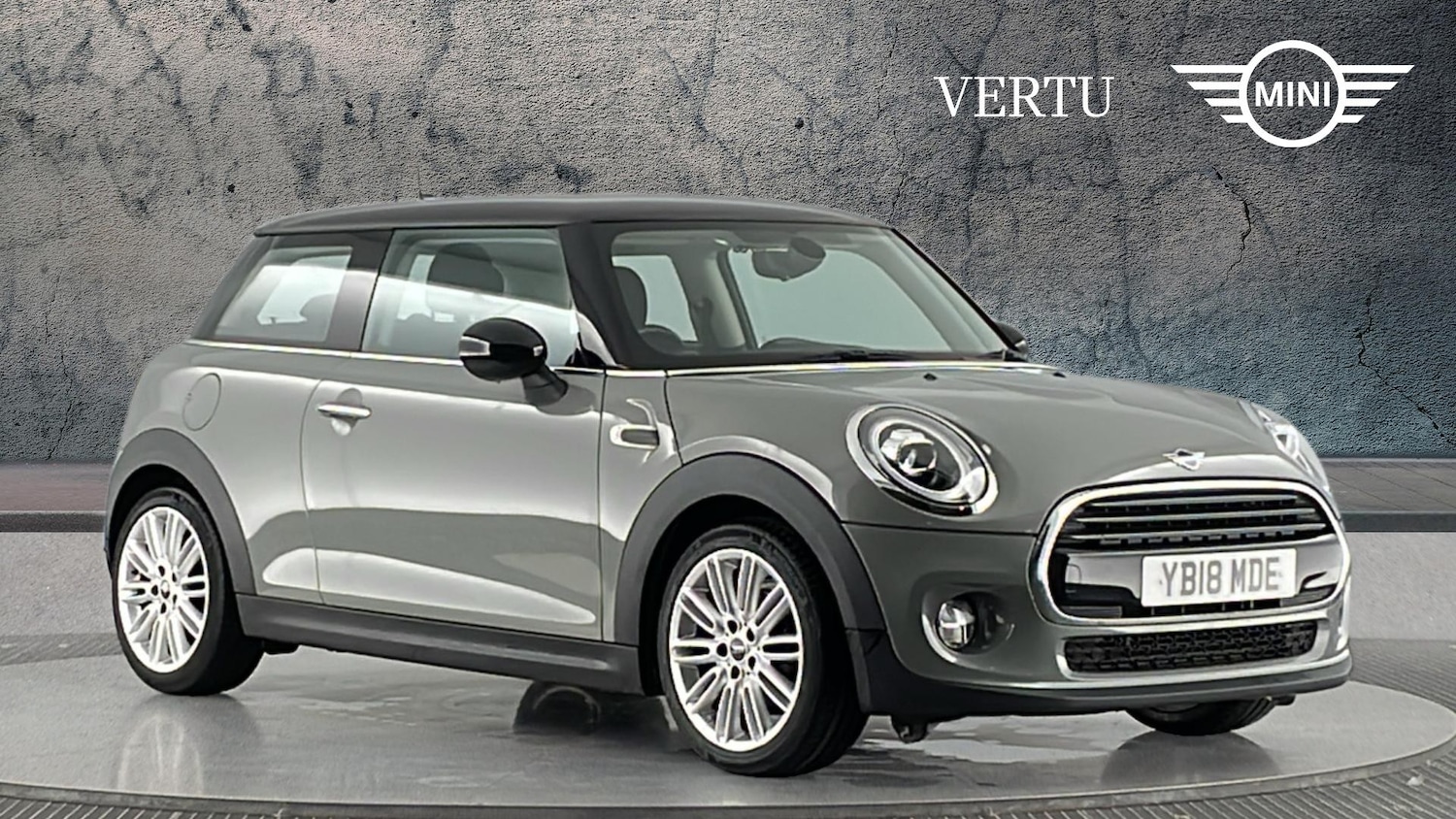 Used MINI Hatch 2018 for sale - 76544251: Photo 1