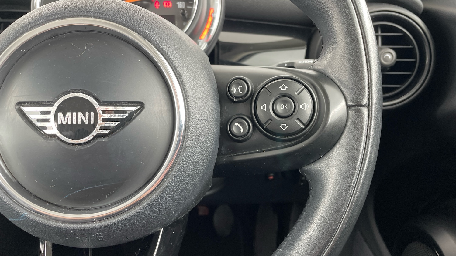 Used MINI Hatch 2018 for sale - 76544251: Photo 18