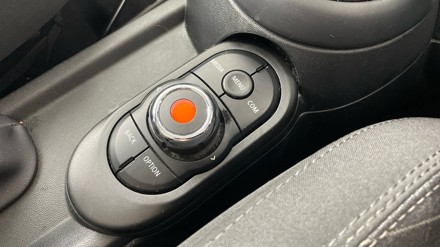 Used MINI Hatch 2018 for sale - 76544251: Photo 19