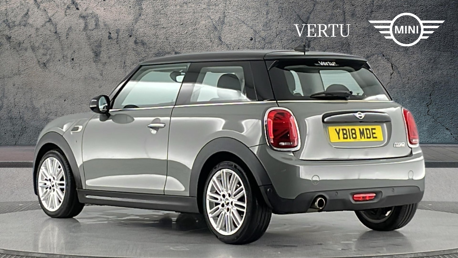 Used MINI Hatch 2018 for sale - 76544251: Photo 2