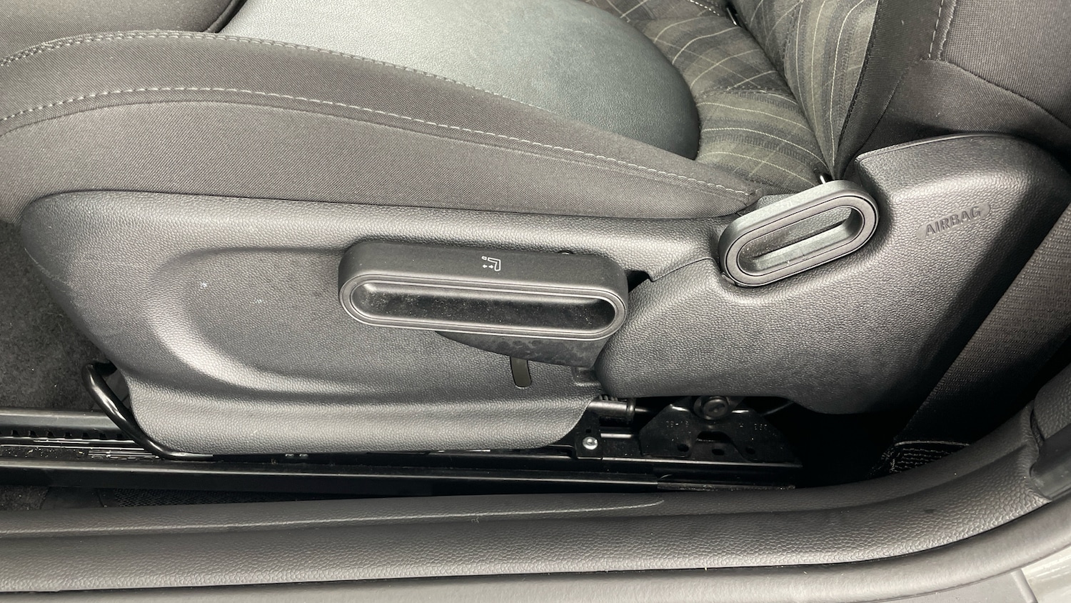 Used MINI Hatch 2018 for sale - 76544251: Photo 27