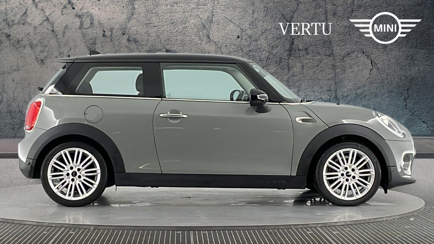 Used MINI Hatch 2018 for sale - 76544251: Photo 3