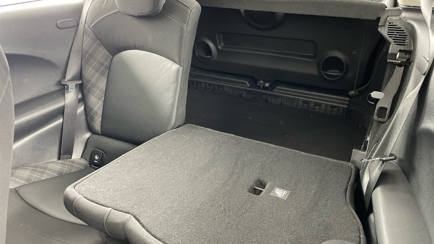 Used MINI Hatch 2018 for sale - 76544251: Photo 36