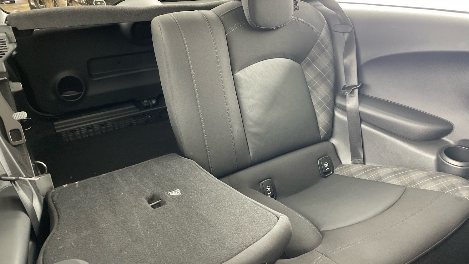 Used MINI Hatch 2018 for sale - 76544251: Photo 48