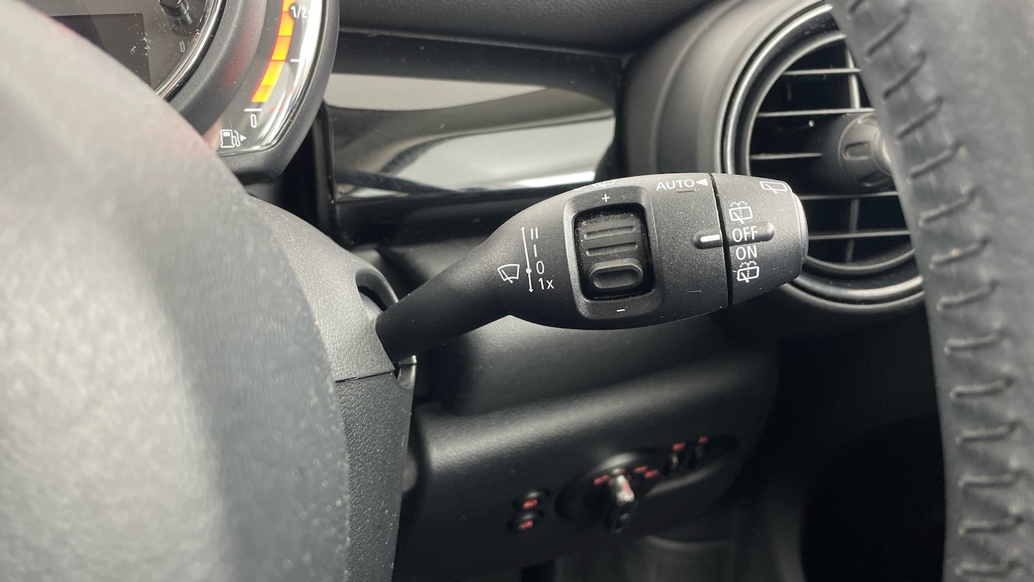 Used MINI Hatch 2018 for sale - 76544251: Photo 53