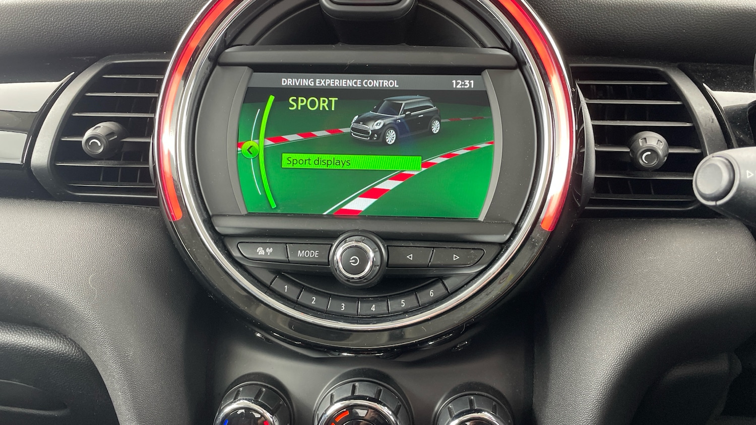 Used MINI Hatch 2018 for sale - 76544251: Photo 61