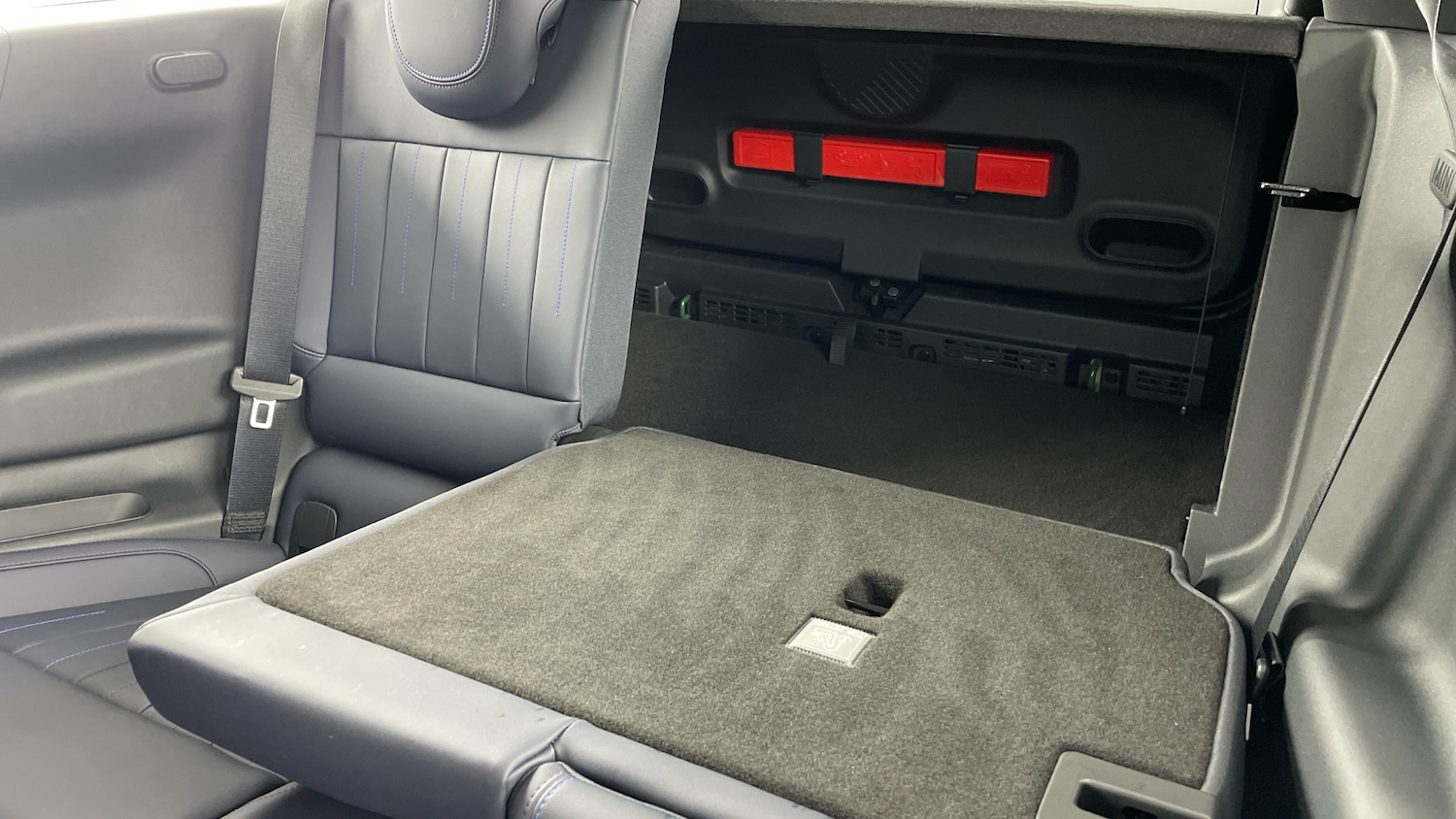 Used MINI Cooper 2024 for sale - 76532569: Photo 37