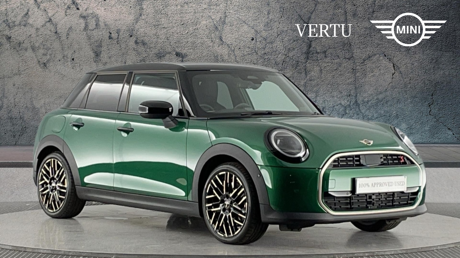 Used MINI Cooper 2024 for sale - 76461761: Photo 1