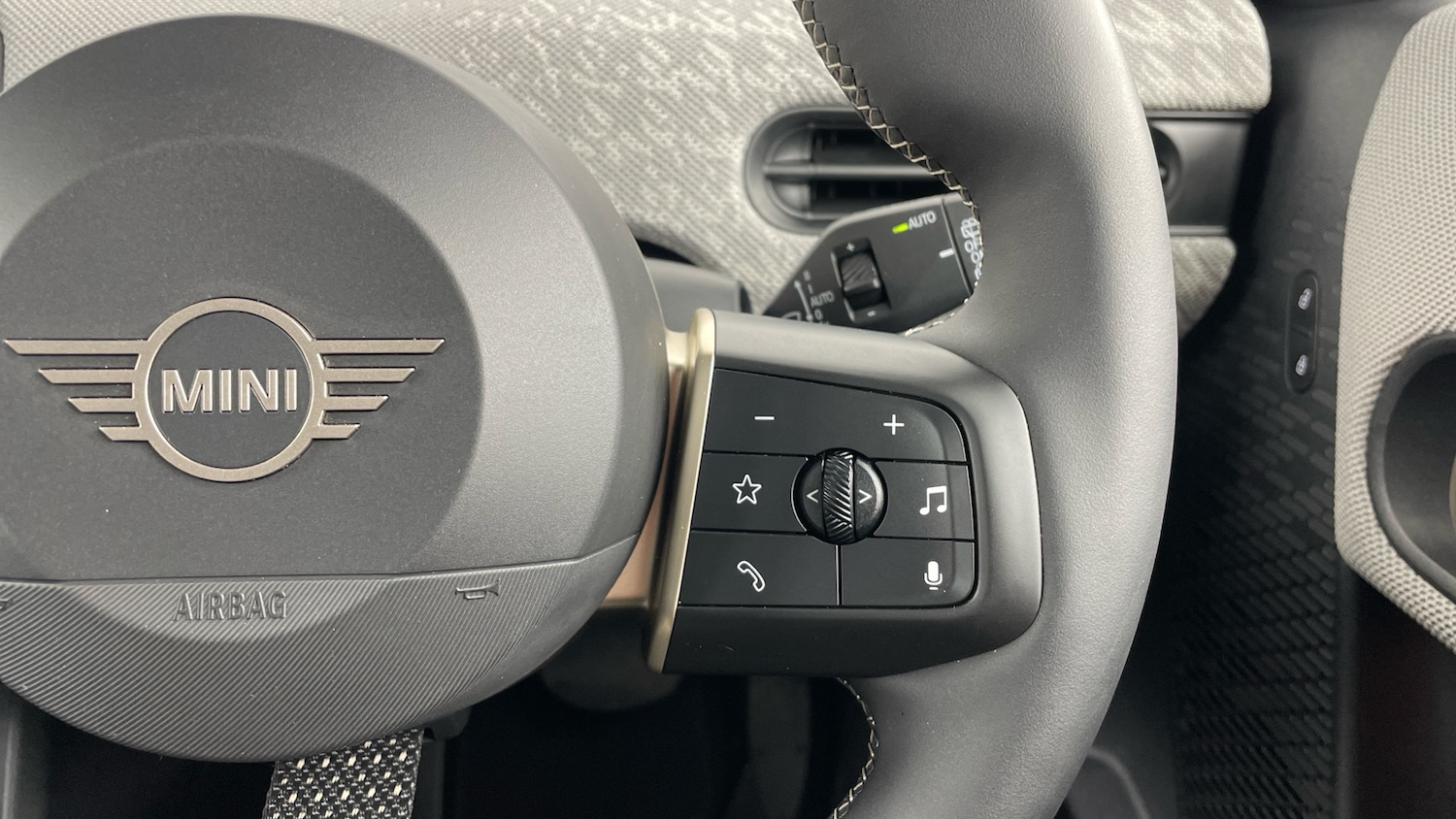 Used MINI Cooper 2024 for sale - 76461761: Photo 18