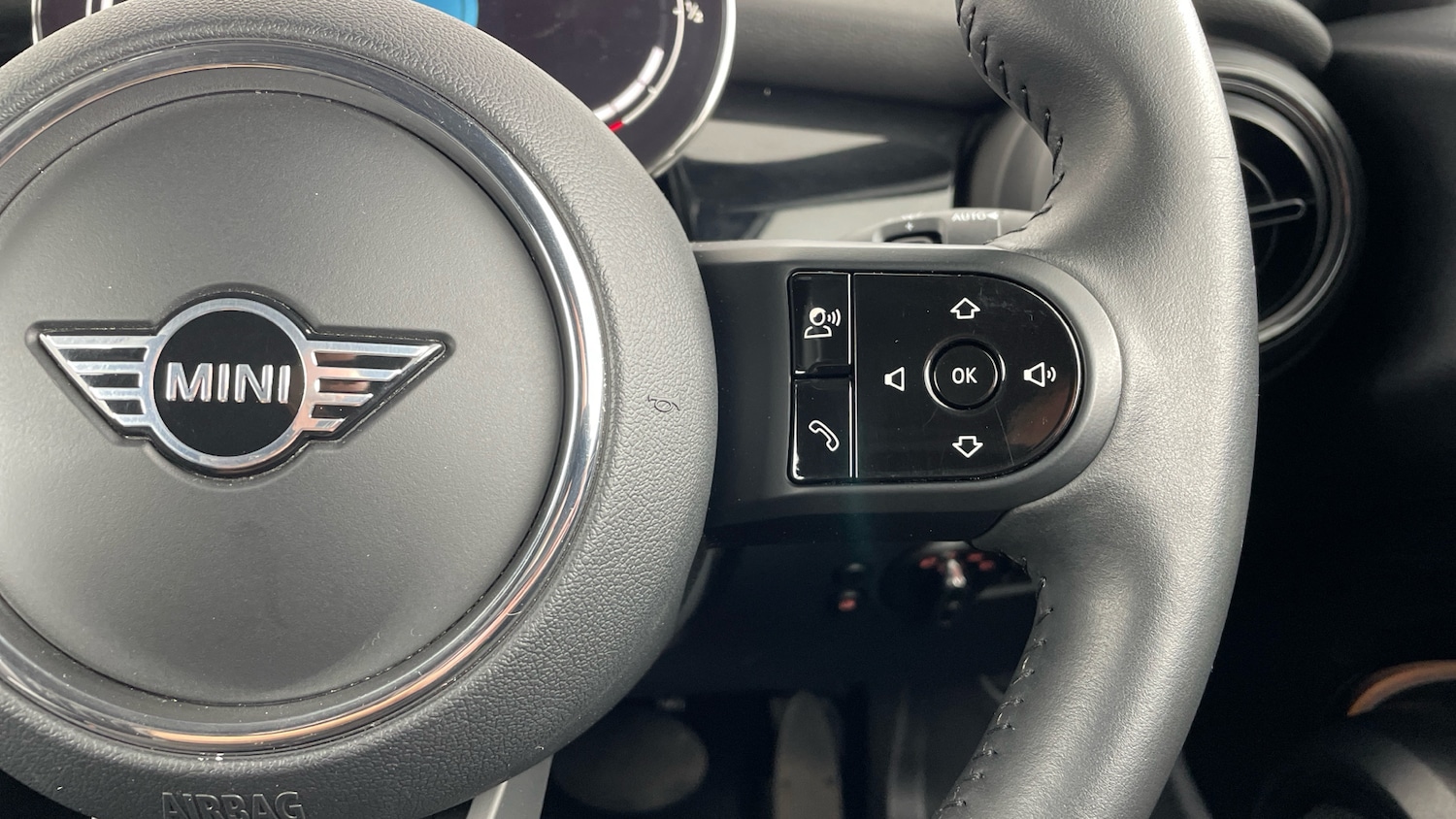 Used MINI Cooper 2024 for sale - 76835357: Photo 18