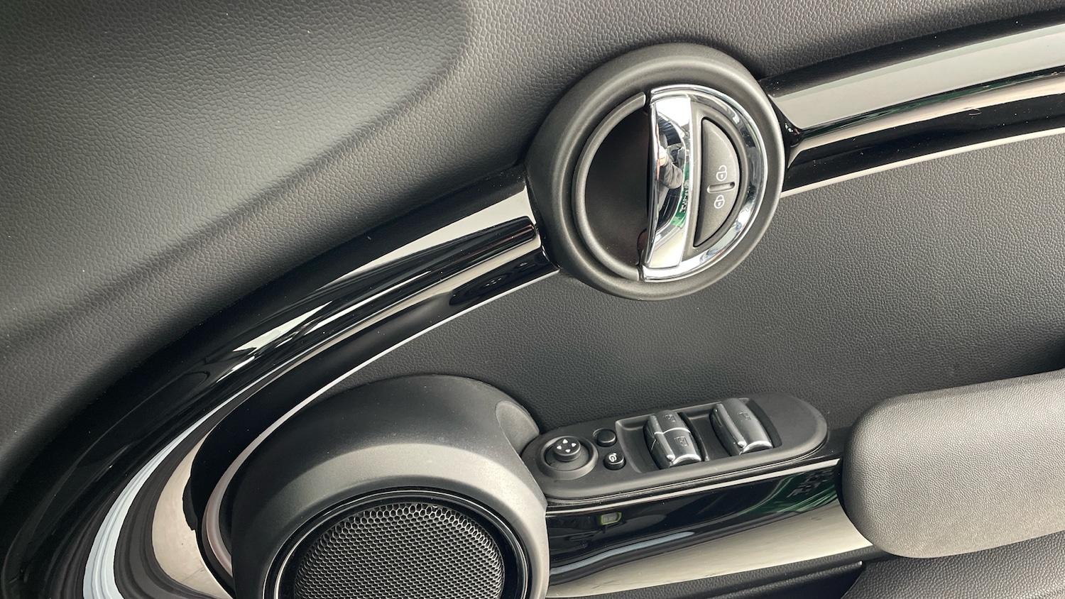 Used MINI Cooper 2024 for sale - 76835357: Photo 20