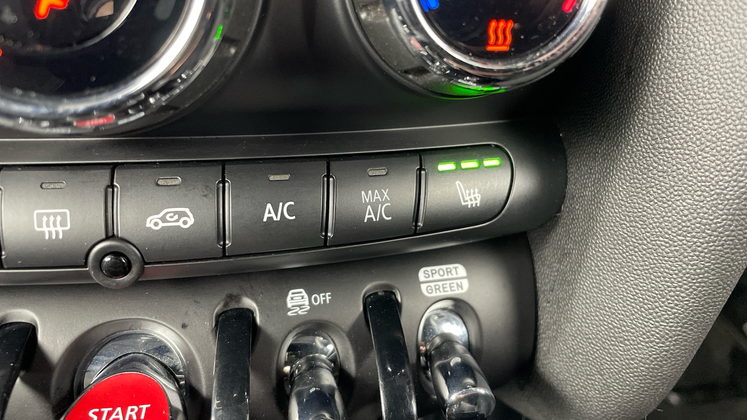 Used MINI Cooper 2024 for sale - 76835357: Photo 45