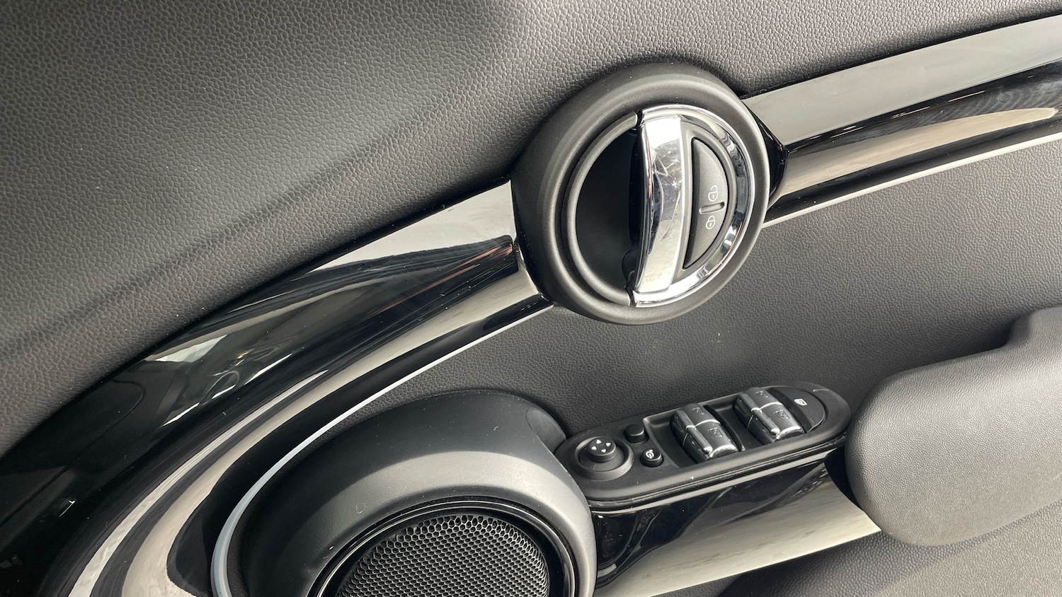 Used MINI Hatch 2023 for sale - 77570554: Photo 20