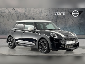 Used MINI Hatch 2023 for sale - 75931320: Photo