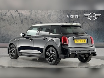 Used MINI Hatch 2023 for sale - 75931320: Photo