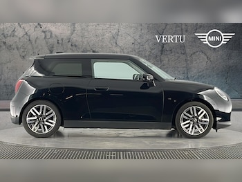 Used MINI Cooper 2024 for sale - 78592935: Photo