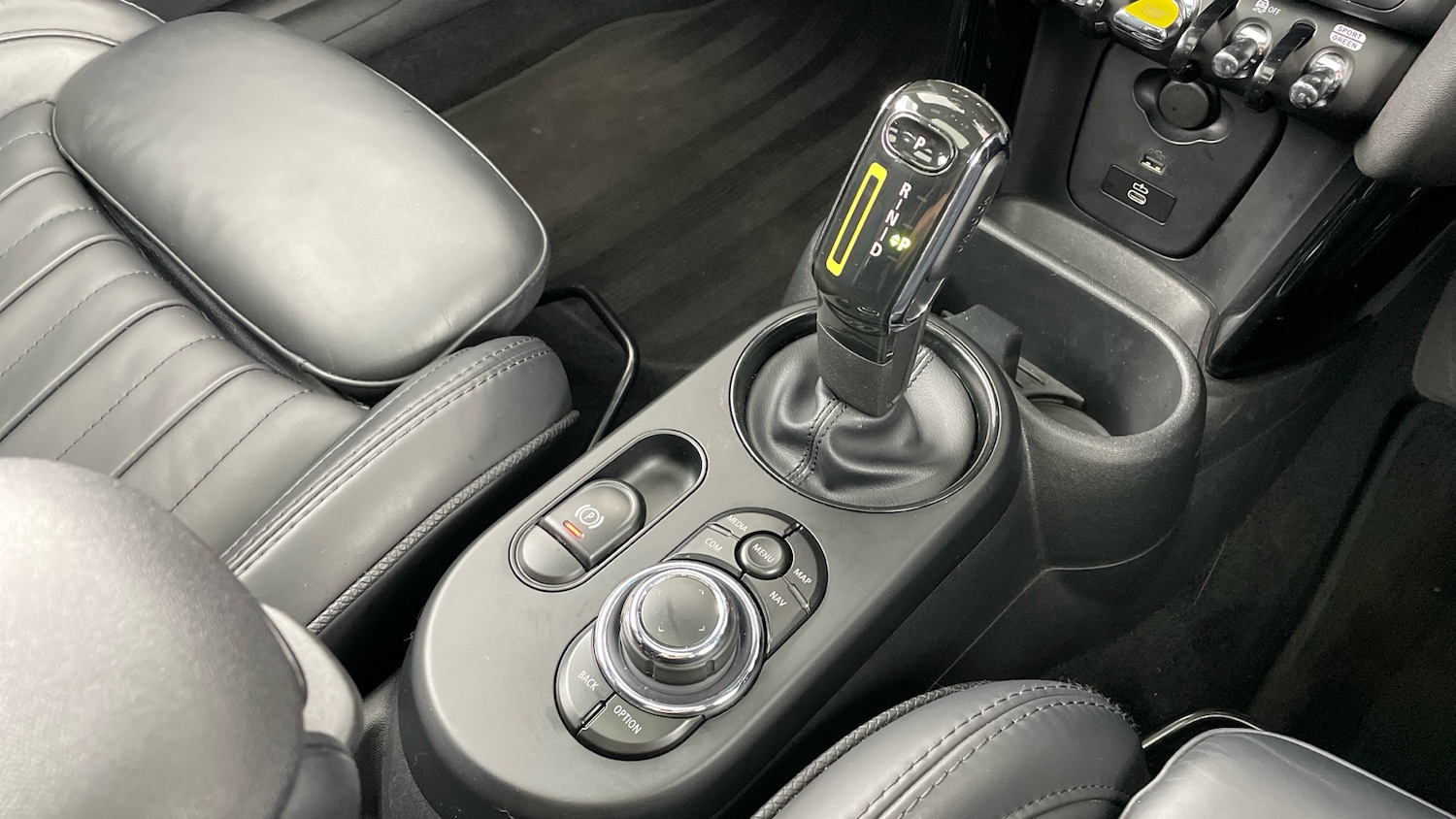 Used MINI Hatch 2022 for sale - 76881563: Photo 10