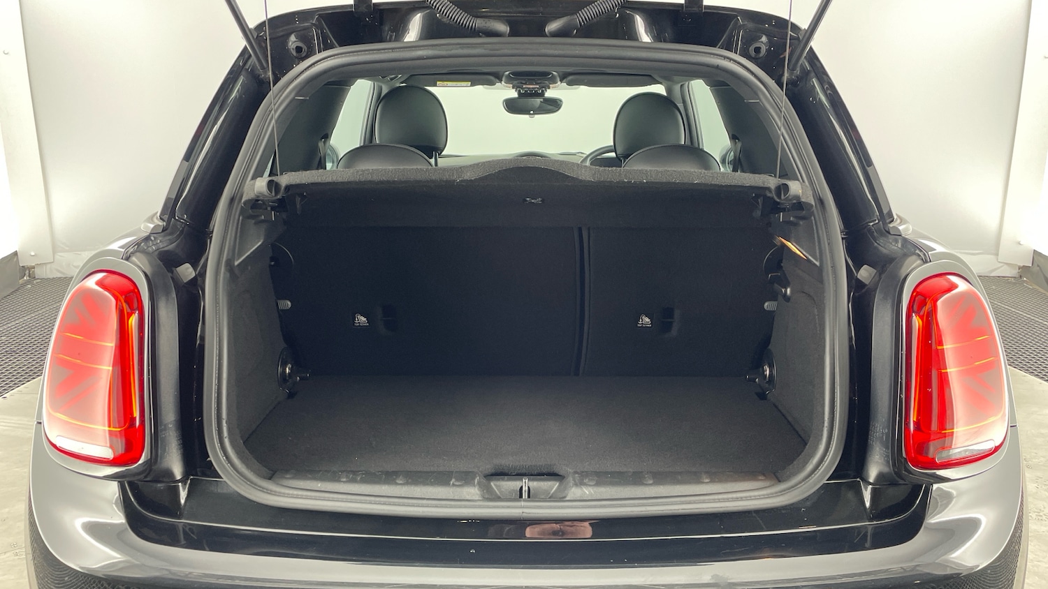 Used MINI Hatch 2022 for sale - 76881563: Photo 13