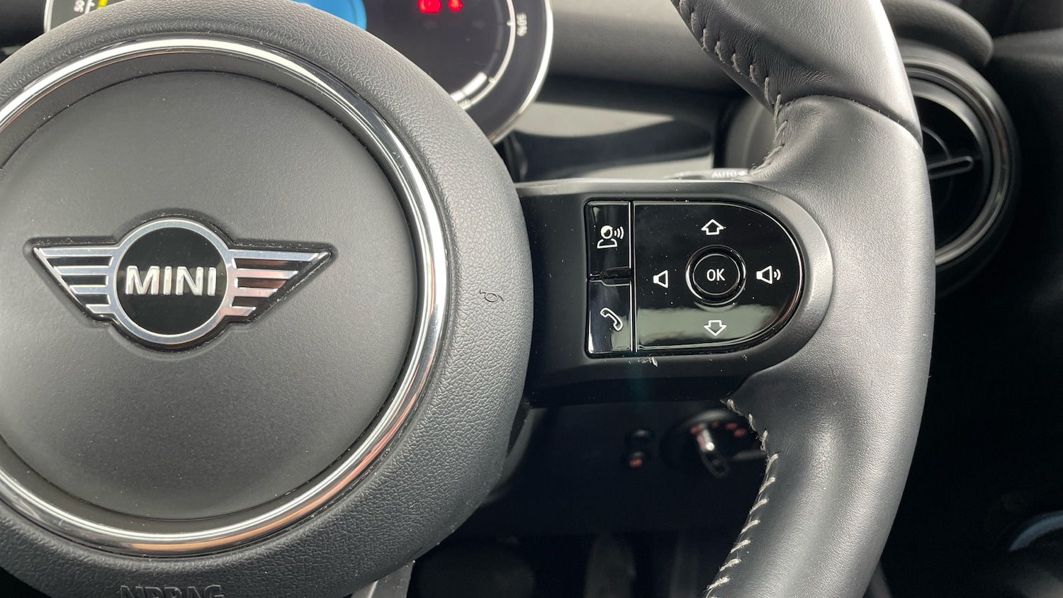 Used MINI Hatch 2022 for sale - 76881563: Photo 18