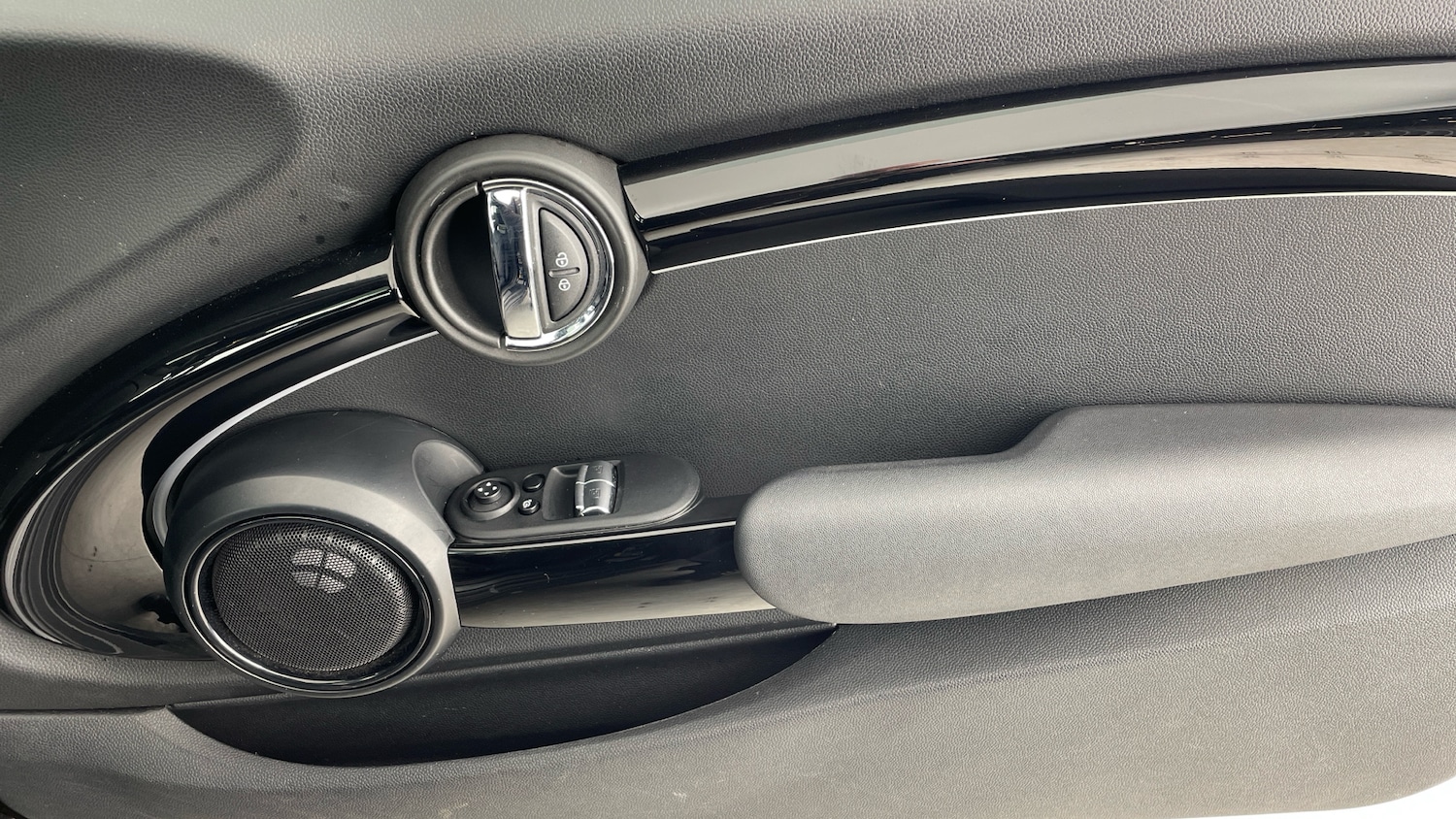 Used MINI Hatch 2022 for sale - 76881563: Photo 46