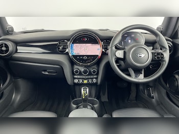 Used MINI Hatch 2022 for sale - 76881563: Photo