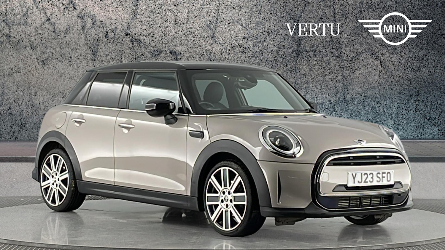 Used MINI Hatch 2023 for sale - 77106439: Photo 1