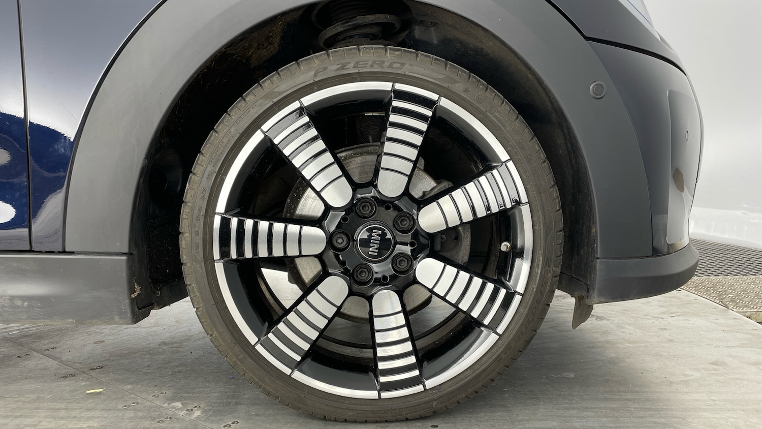 Used MINI Convertible 2023 for sale - 77568270: Photo 14