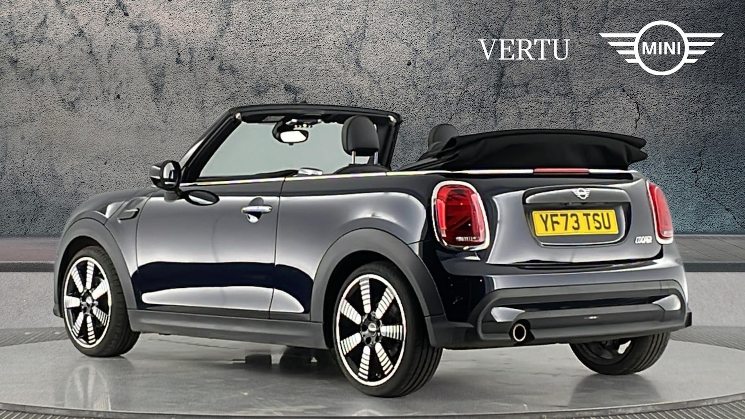 Used MINI Convertible 2023 for sale - 77568270: Photo 2