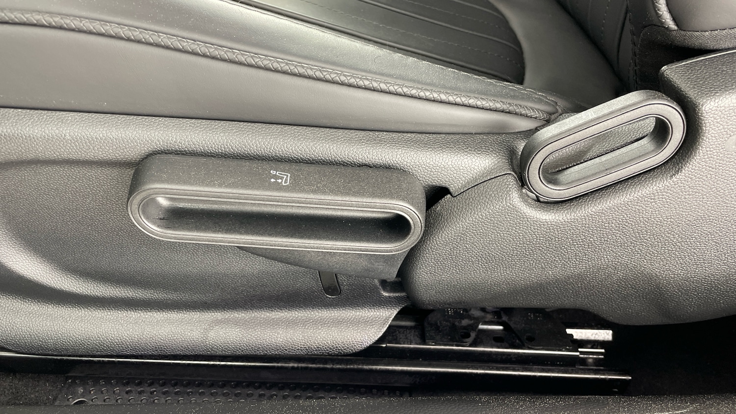 Used MINI Convertible 2023 for sale - 77568270: Photo 27