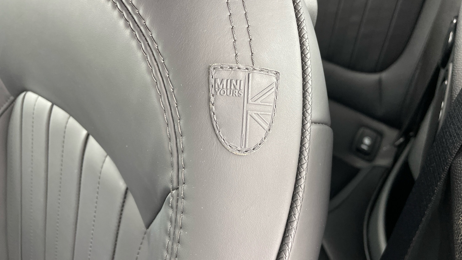 Used MINI Convertible 2023 for sale - 77568270: Photo 28