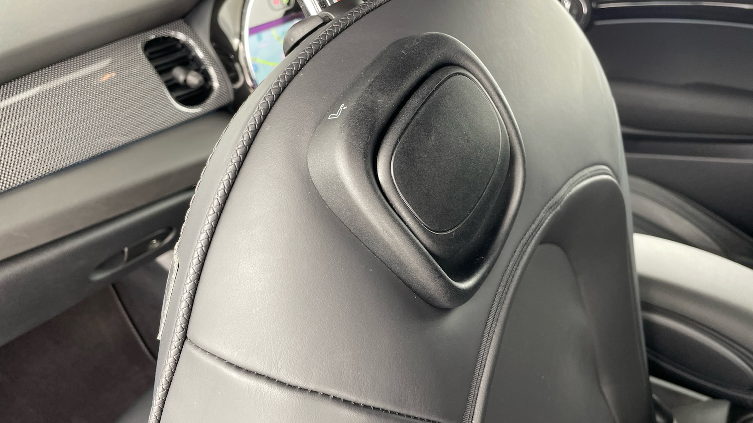 Used MINI Convertible 2023 for sale - 77568270: Photo 32