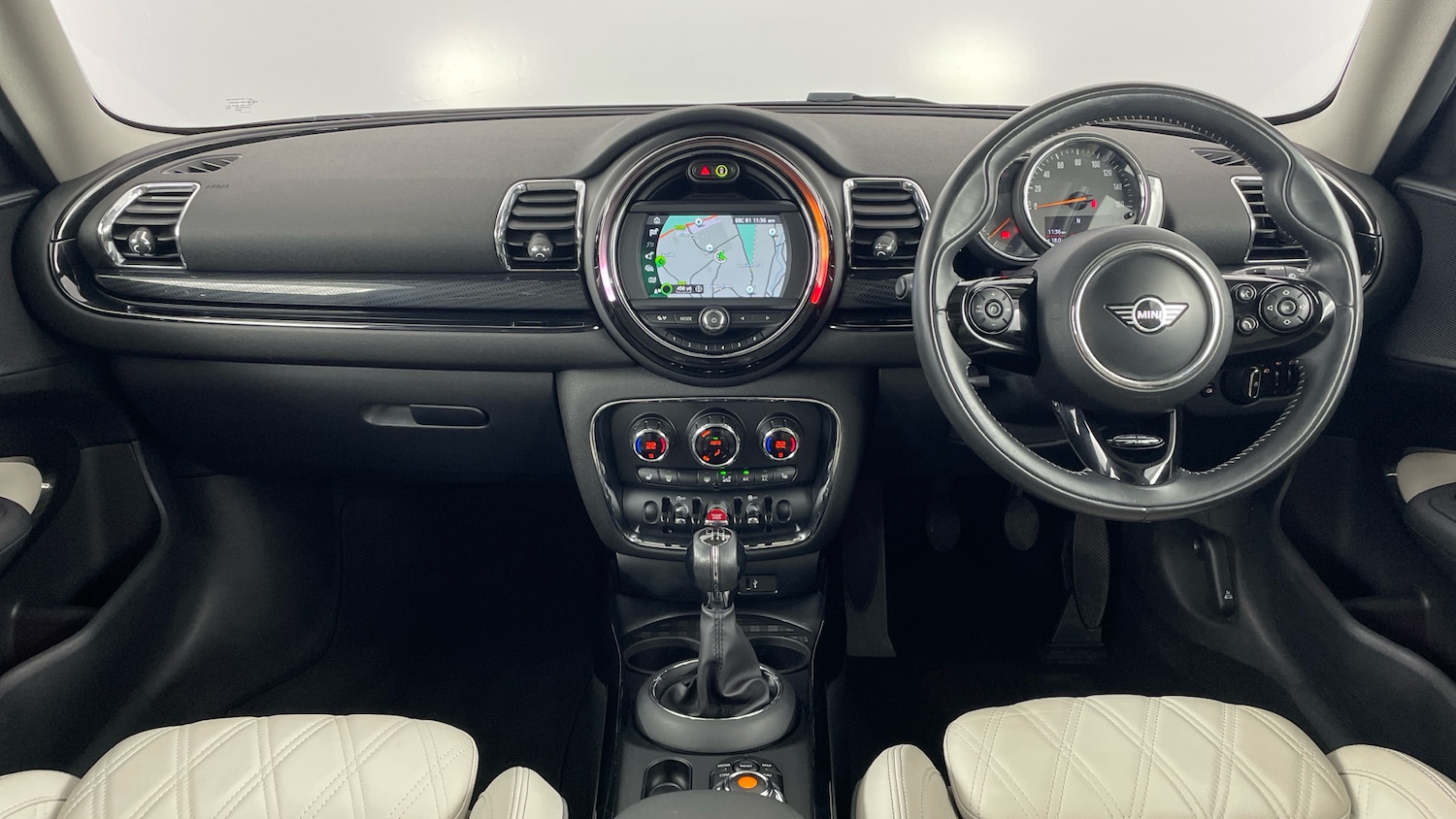 Used MINI Clubman 2019 for sale - 76530894: Photo 4