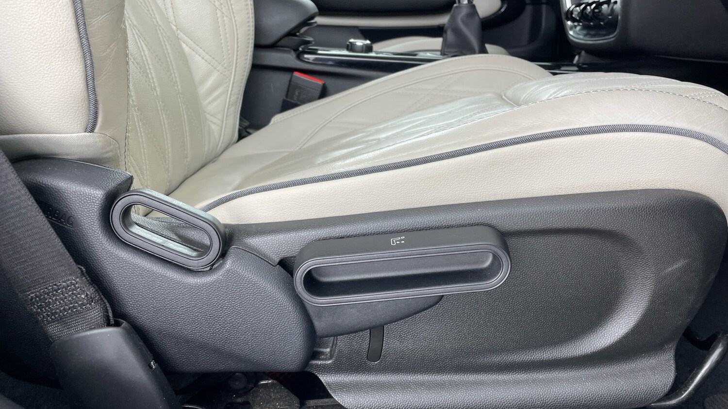 Used MINI Clubman 2019 for sale - 76530894: Photo 51