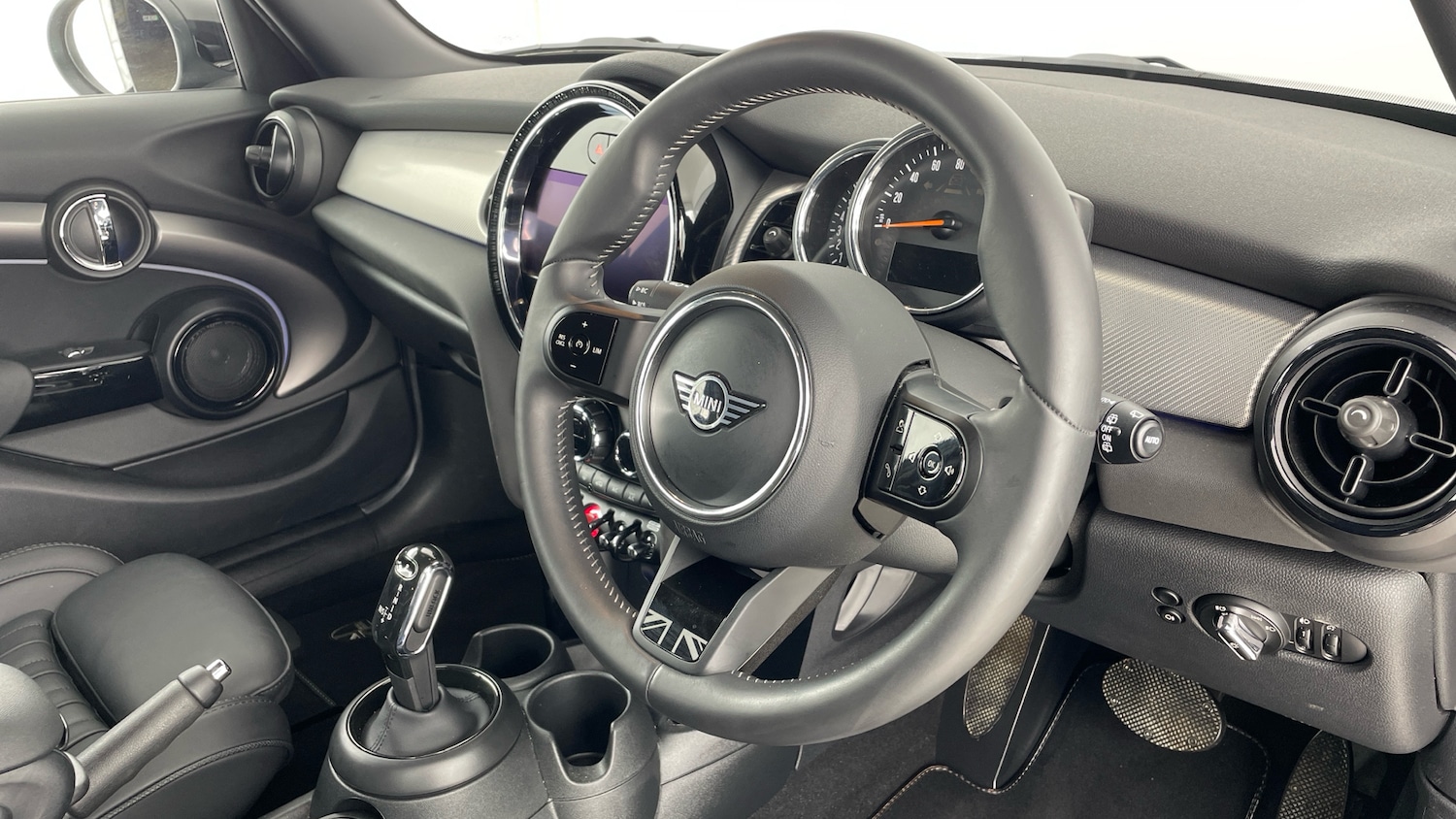 Used MINI Hatch 2023 for sale - 77775022: Photo 6