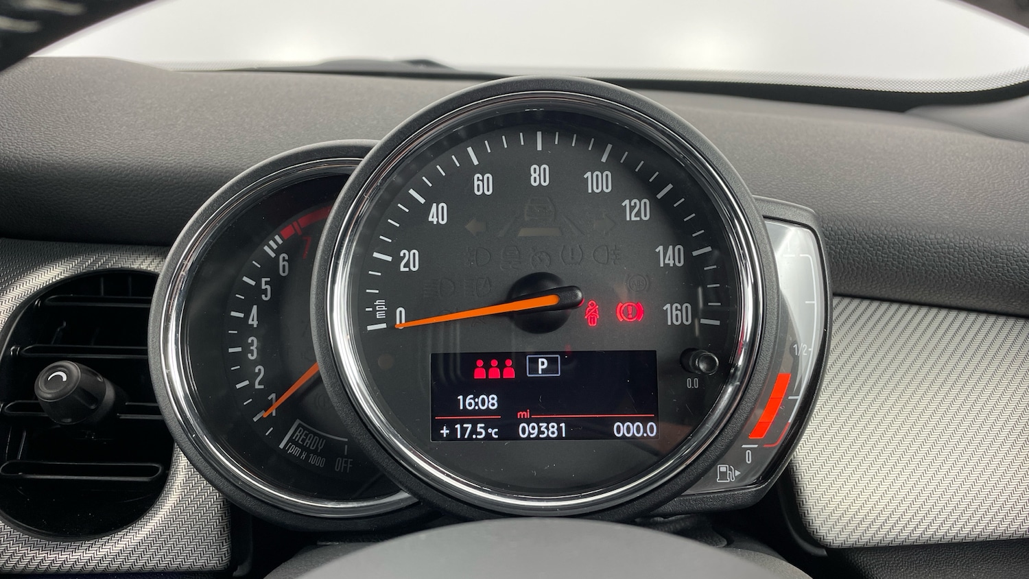 Used MINI Hatch 2023 for sale - 77775022: Photo 9