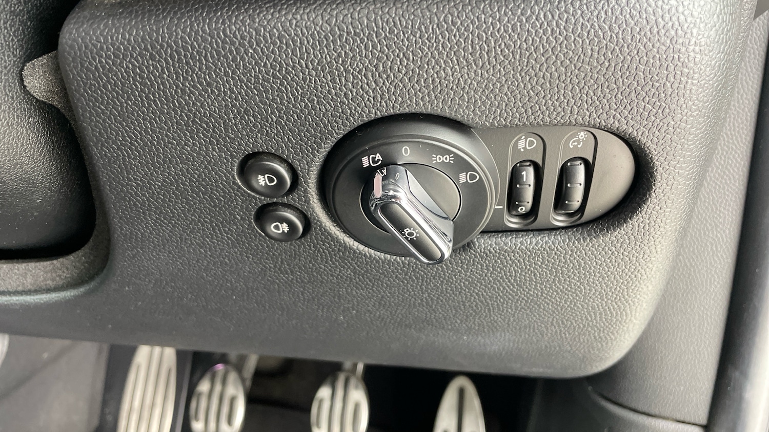 Used MINI Hatch 2019 for sale - 76946723: Photo 44