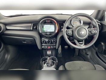 Used MINI Hatch 2019 for sale - 76946723: Photo