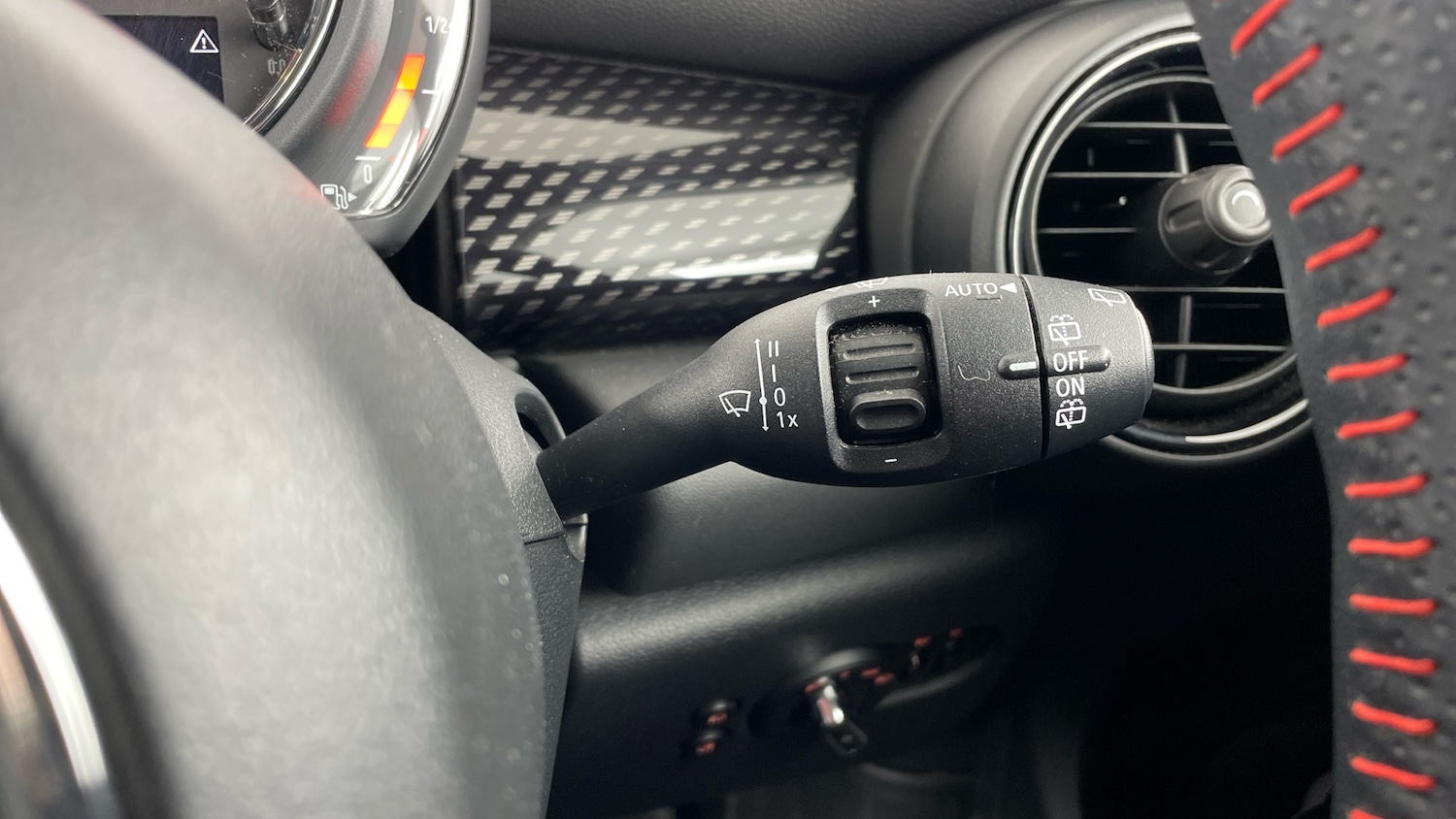 Used MINI Hatch 2019 for sale - 76946723: Photo 50