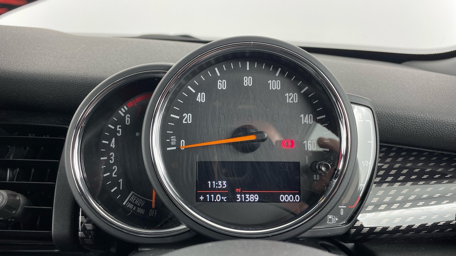 Used MINI Hatch 2019 for sale - 76946723: Photo 9