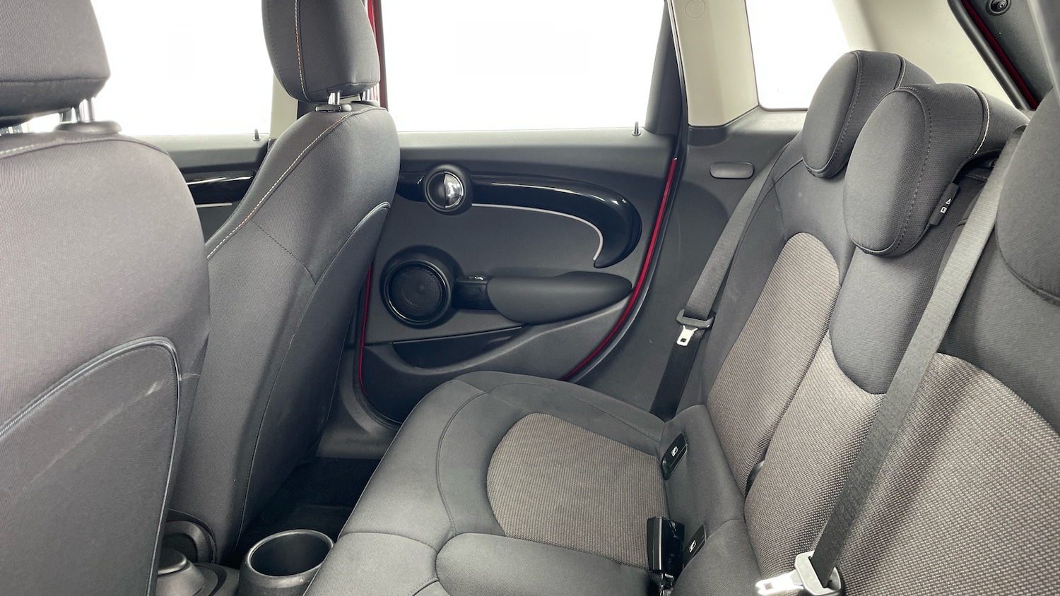 Used MINI Hatch 2022 for sale - 76919682: Photo 12