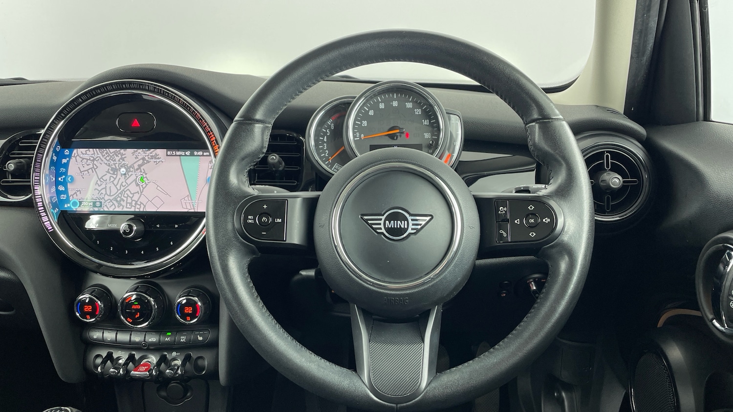 Used MINI Hatch 2022 for sale - 76919682: Photo 5