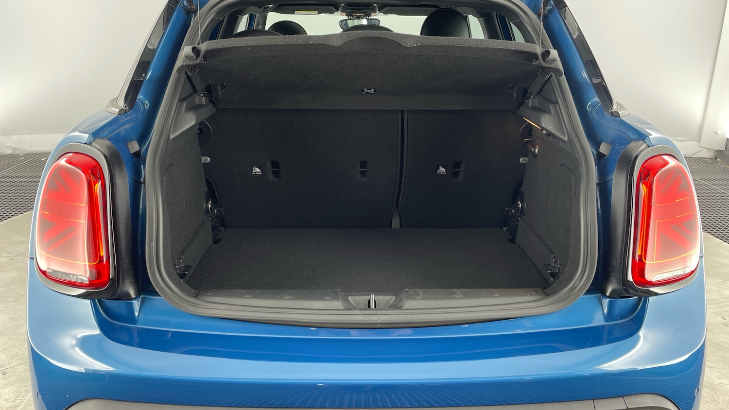 Used MINI Hatch 2022 for sale - 76384213: Photo 13