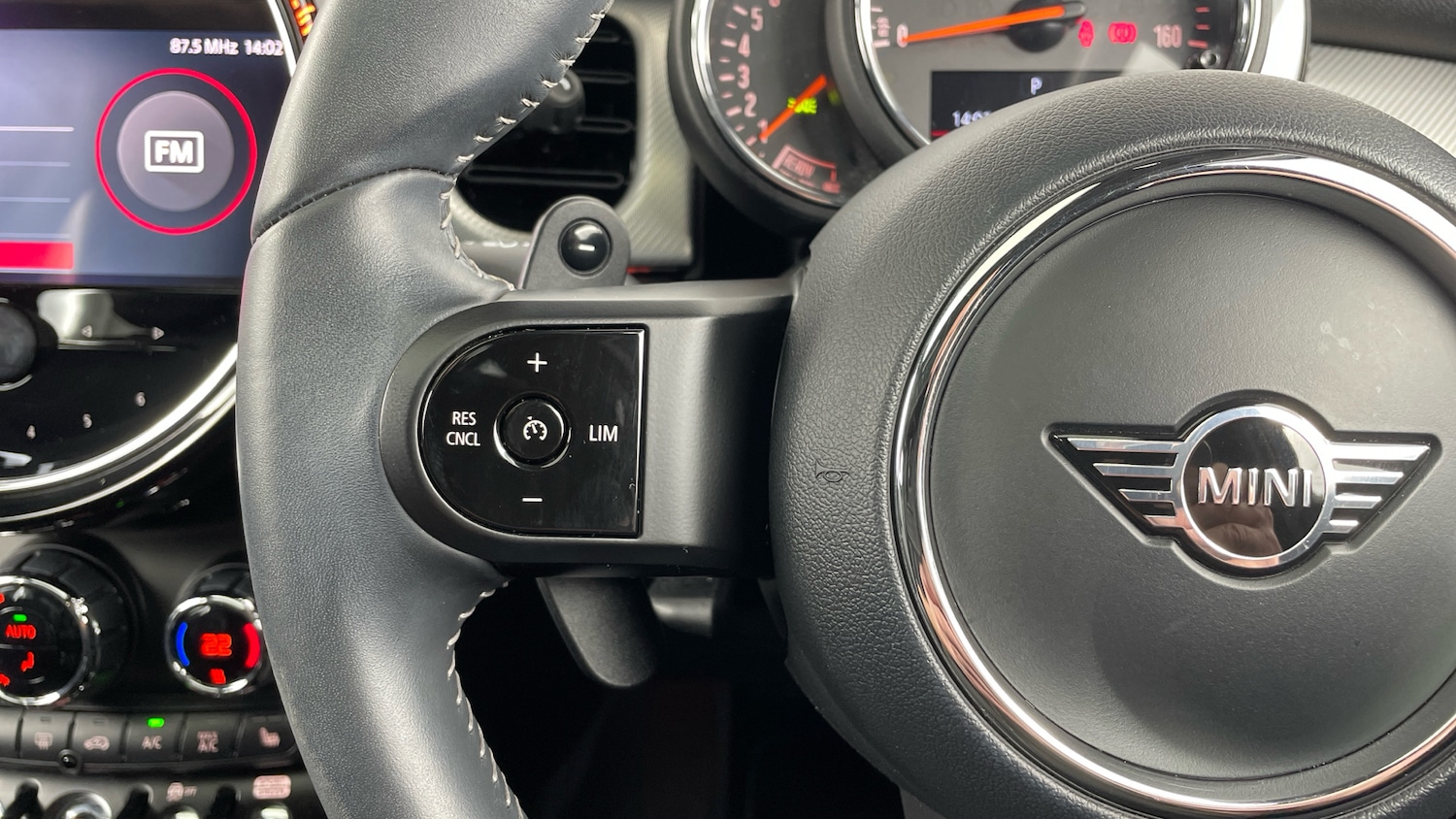 Used MINI Hatch 2022 for sale - 76384213: Photo 17