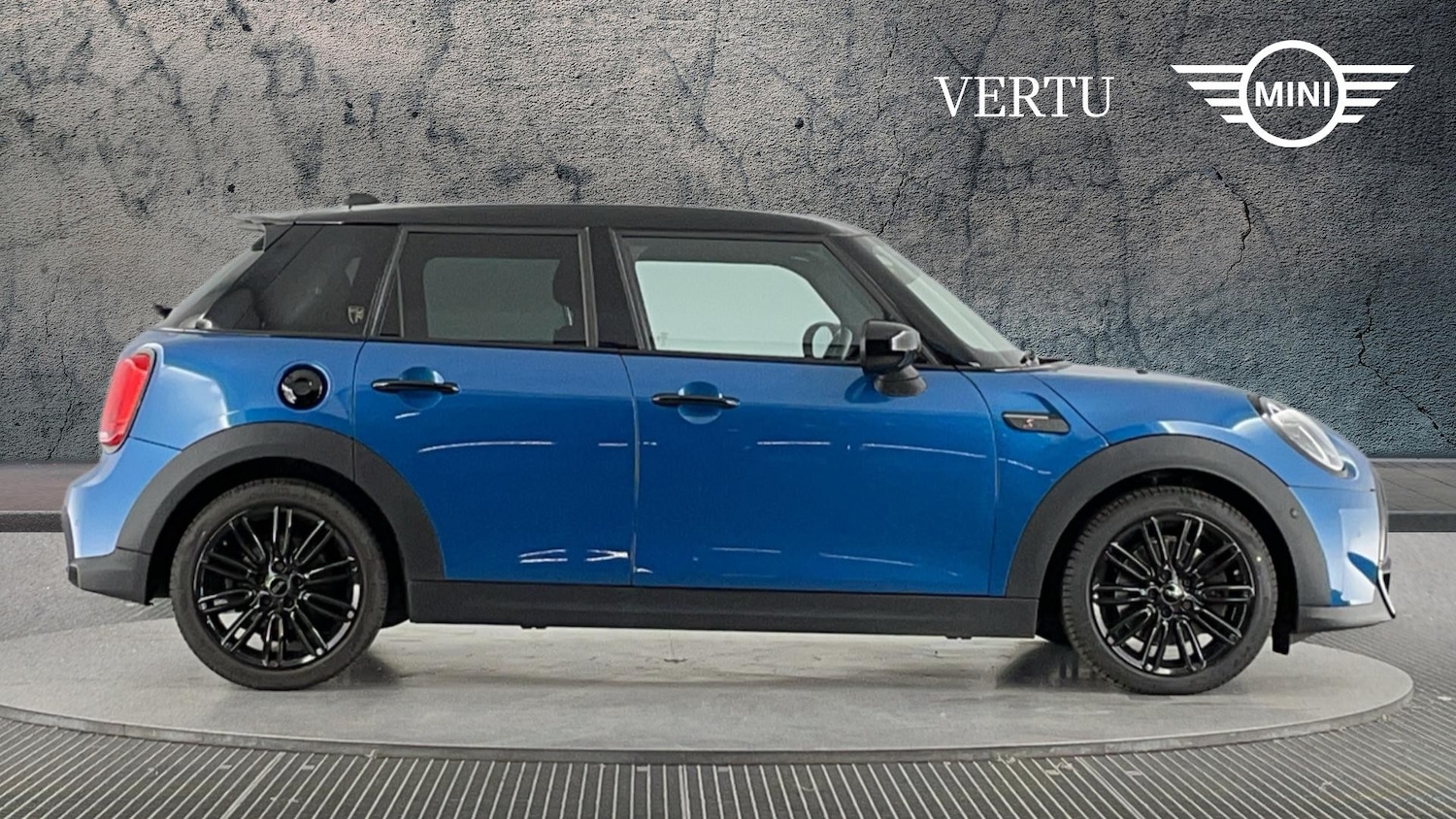 Used MINI Hatch 2022 for sale - 76384213: Photo 3