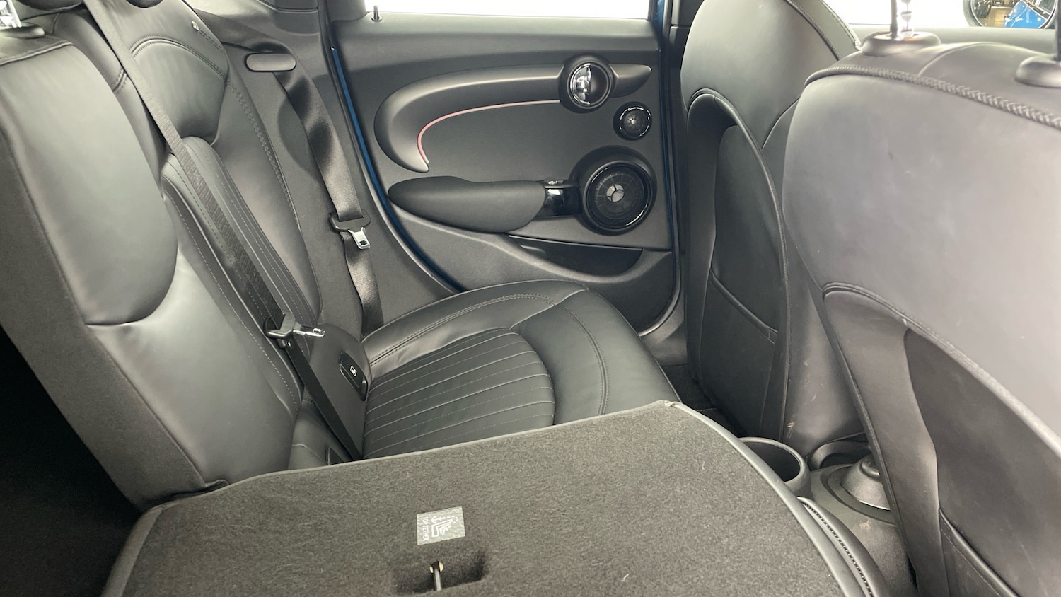 Used MINI Hatch 2022 for sale - 76384213: Photo 51