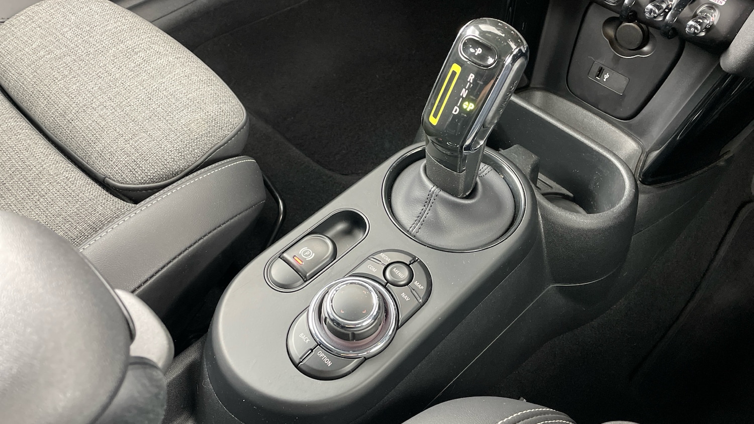 Used MINI Hatch 2023 for sale - 77005786: Photo 10