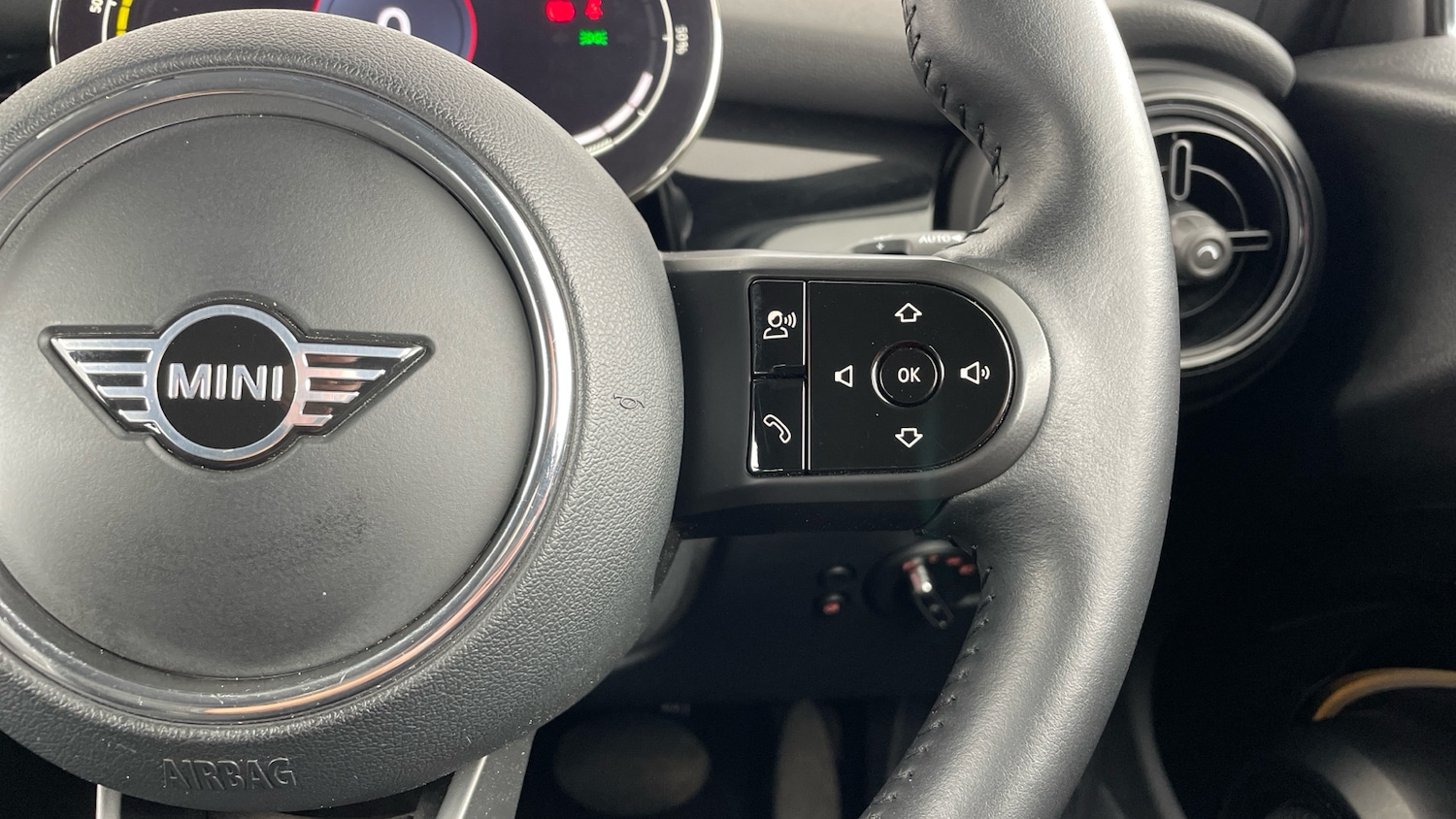 Used MINI Hatch 2023 for sale - 77005786: Photo 18